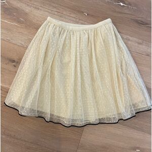 Olive Juice Cream Lace Skirt withh Black Piping (6)